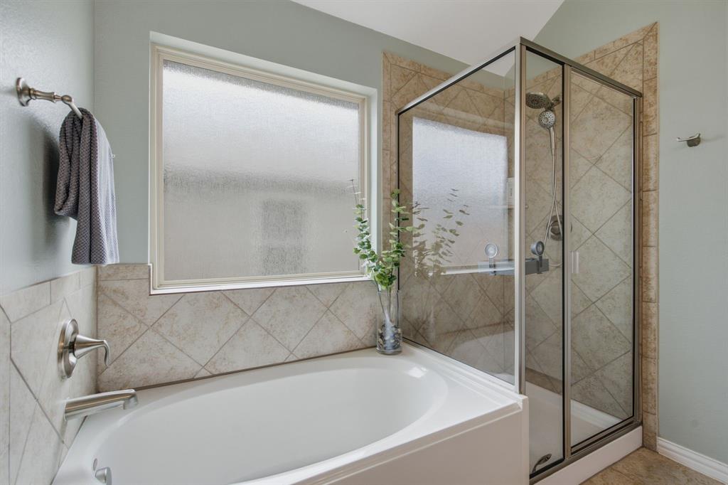 545 Salida Road Fort Worth, TX 76052 - Photo 20 of 27
