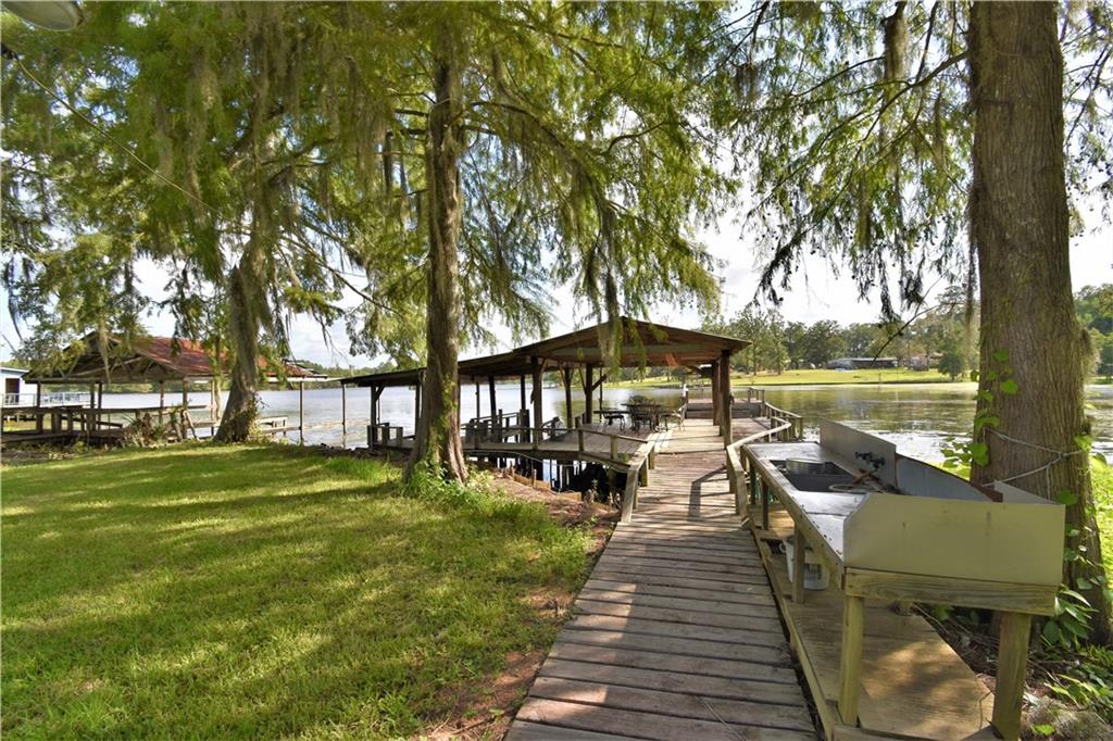 172 Hall Subdivision Road Montgomery, LA 71454 - Photo 8 of 32 Gallery Image 8