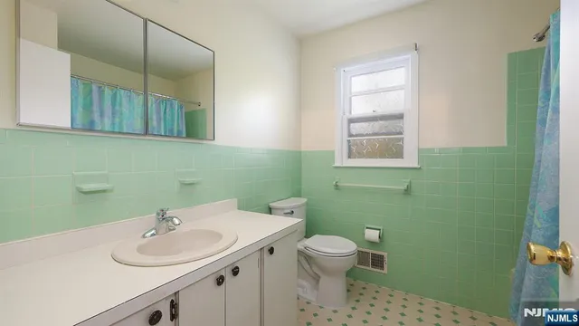 $799,000 | 37 Filmore Avenue, Livingston, NJ 07039