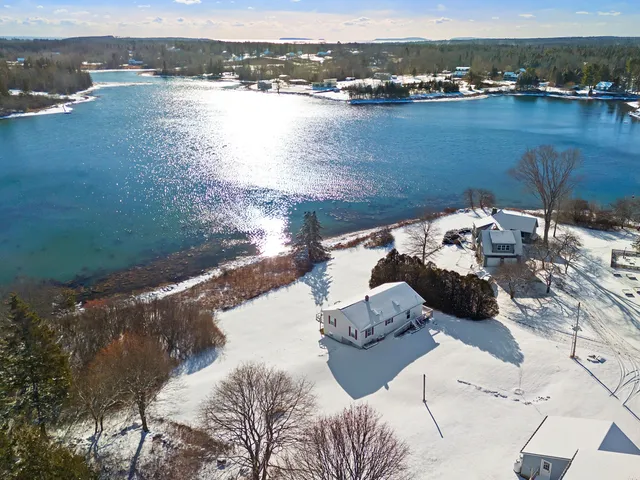 $689,000 | 34 School Street, St. George, ME 04860