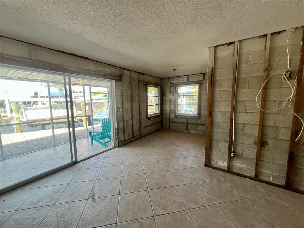 11476 May Street Matlacha, FL 33993 - Photo 31 of 43 a view of an empty room and window