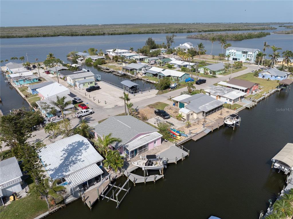 11476 May Street Matlacha, FL 33993 - Photo 6 of 43