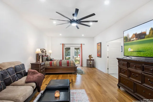 $5,700 | 423 College Boulevard, Alamo Heights, TX 78209