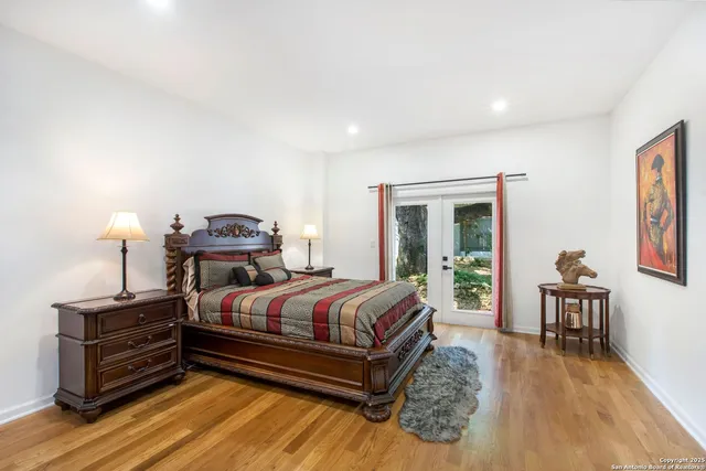 $5,700 | 423 College Boulevard, Alamo Heights, TX 78209