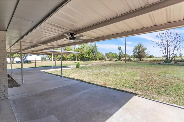 $329,500 | 110 Twin Circle, Wortham, TX 76693