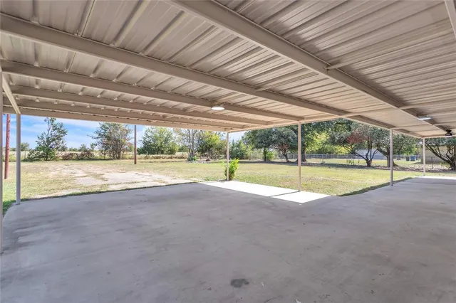 $329,500 | 110 Twin Circle, Wortham, TX 76693