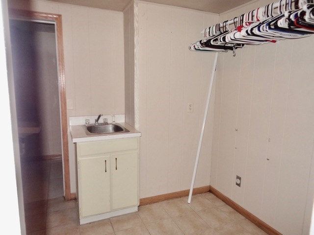5220 Miami Road South Bend, IN 46614 - Photo 21 of 27 Gallery Image 21