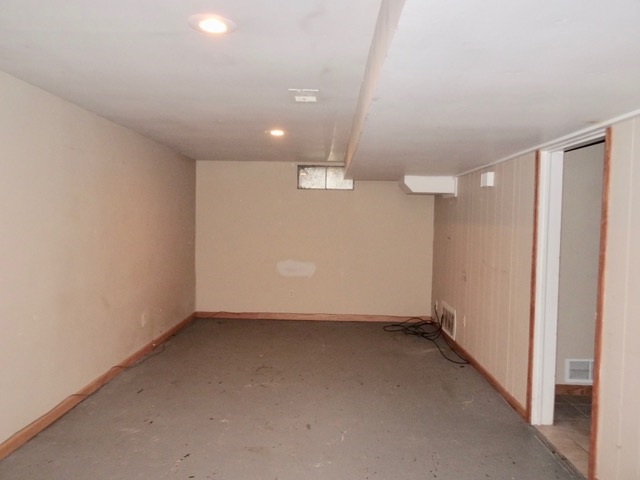5220 Miami Road South Bend, IN 46614 - Photo 9 of 27 Gallery Image 9