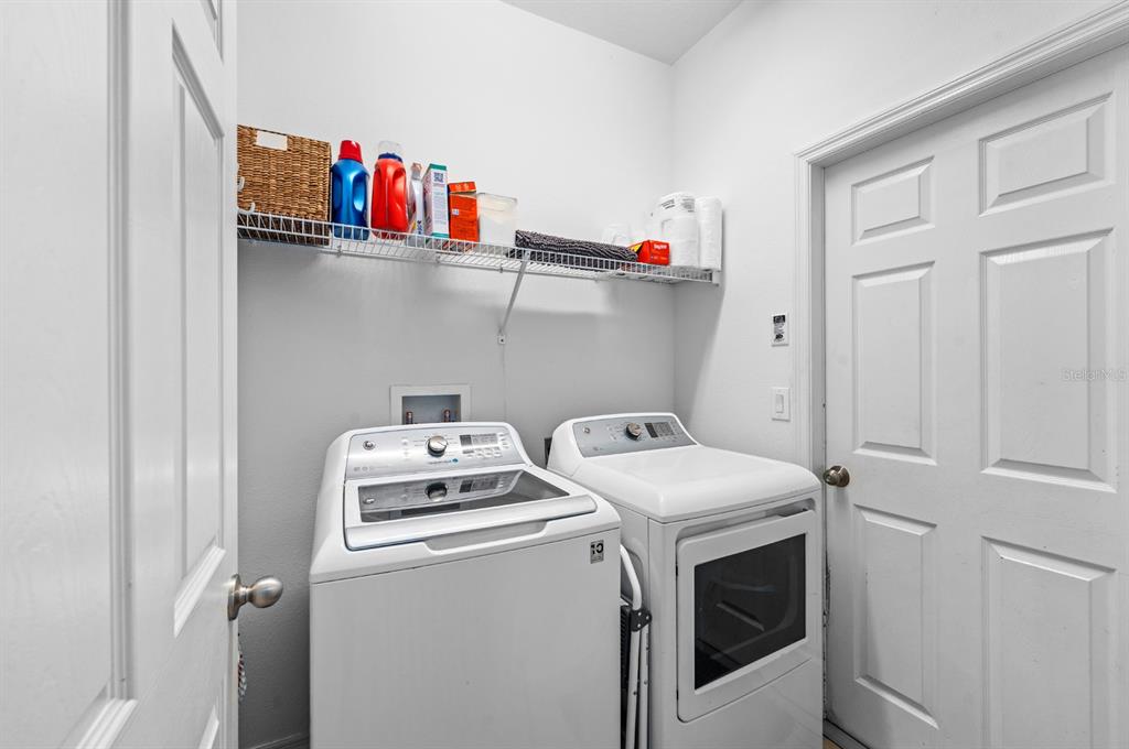 10207 Avelar Ridge Drive Riverview, FL 33578 - Photo 18 of 31