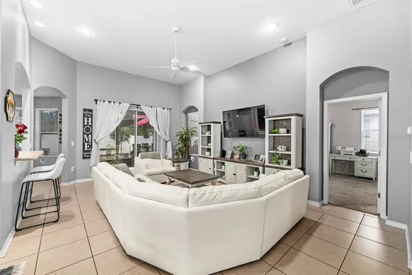 $365,000 | 10207 Avelar Ridge Drive, Riverview, FL 33578