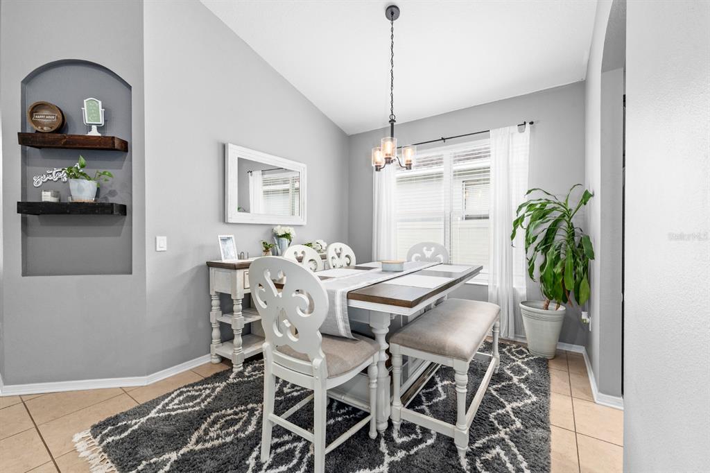 10207 Avelar Ridge Drive Riverview, FL 33578 - Photo 6 of 31