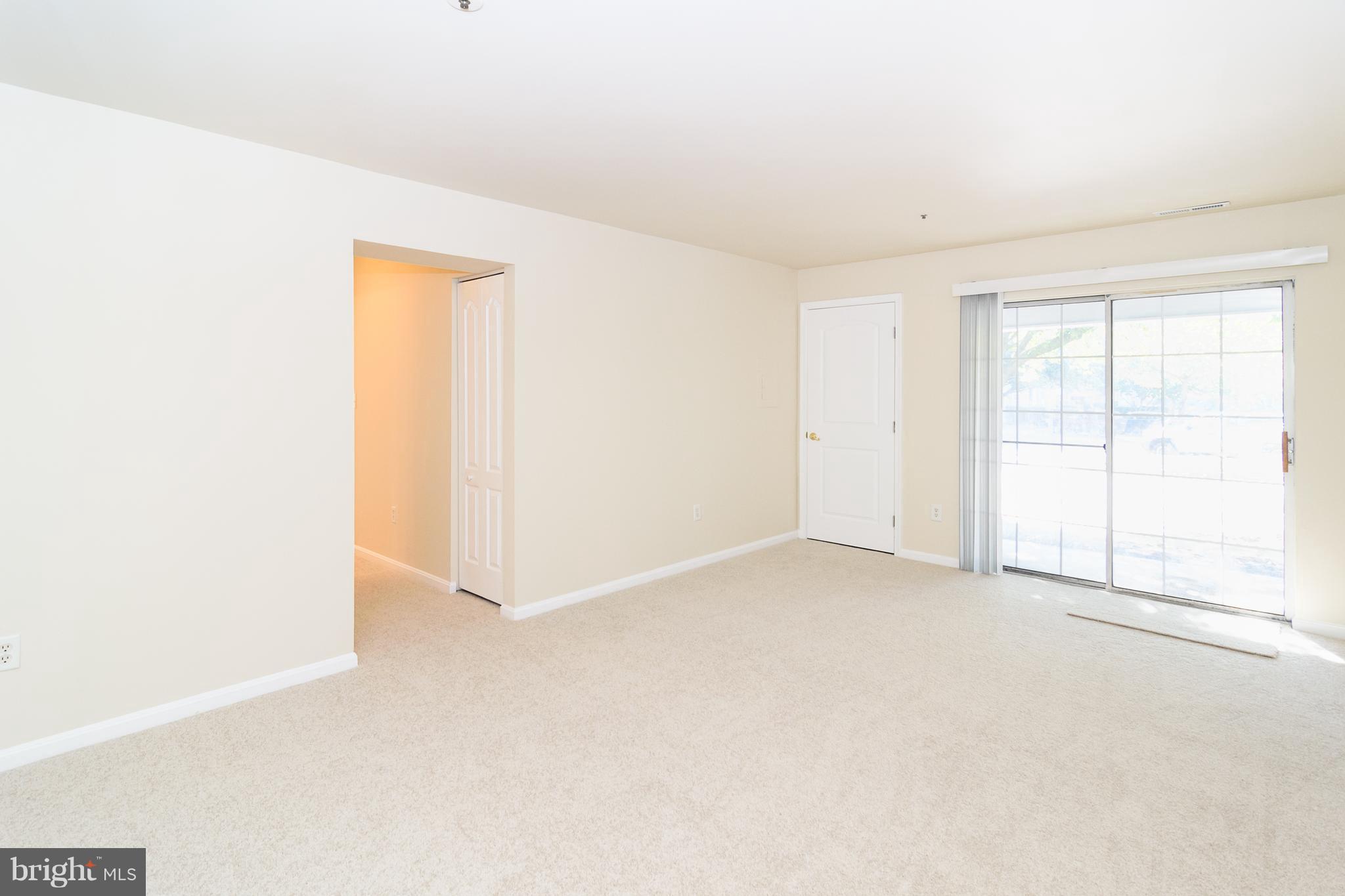 8559 Falls Run Road, Unit D Ellicott City, MD 21043 - Photo 9 of 25 Family room