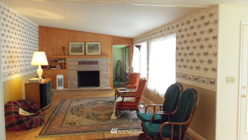 2822 Strawberry Point Road Oak Harbor, WA 98277 - Photo 5 of 15 Gallery Image 5