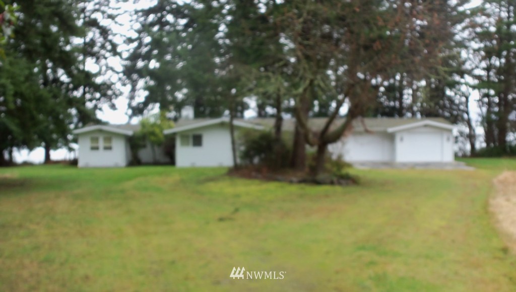 2822 Strawberry Point Road Oak Harbor, WA 98277 - Photo 8 of 15 Gallery Image 8