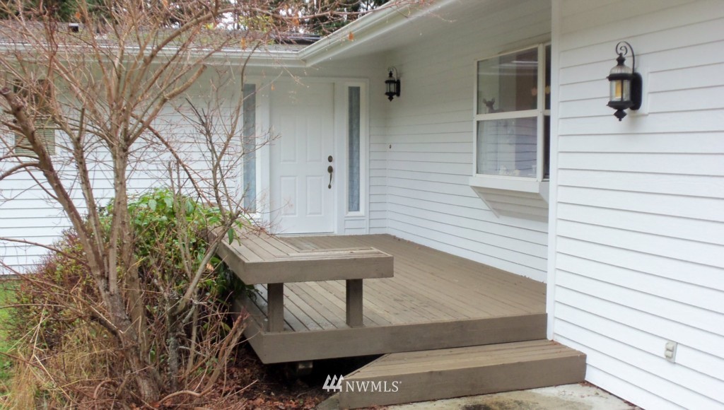 2822 Strawberry Point Road Oak Harbor, WA 98277 - Photo 9 of 15 Gallery Image 9