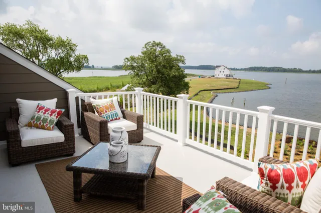 $965,256 | 668 Walnut Avenue, North Beach, MD 20714