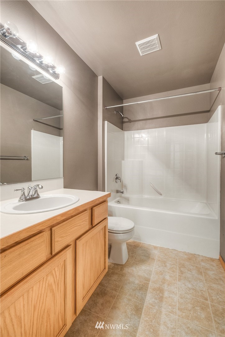 12117 Southeast 186th Street Renton, WA 98058 - Photo 22 of 23 Gallery Image 22
