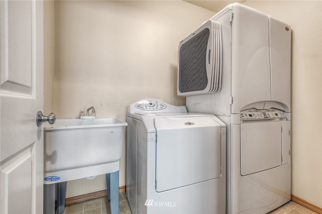 12117 Southeast 186th Street Renton, WA 98058 - Photo 23 of 23 Gallery Image 23