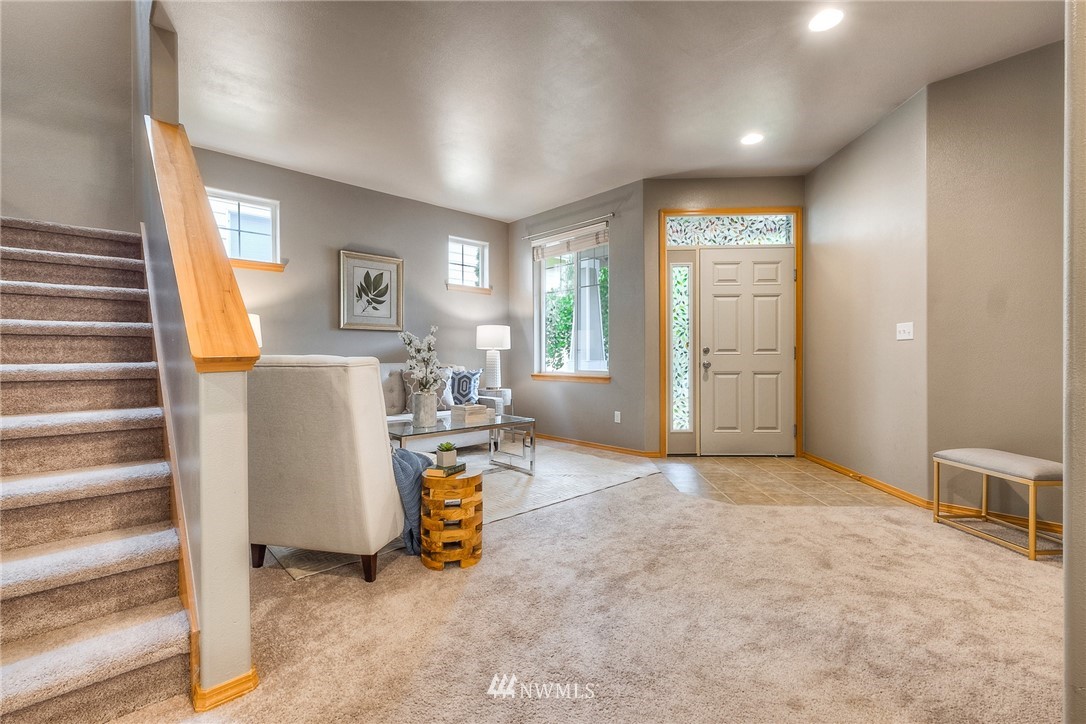 12117 Southeast 186th Street Renton, WA 98058 - Photo 5 of 23 Gallery Image 5