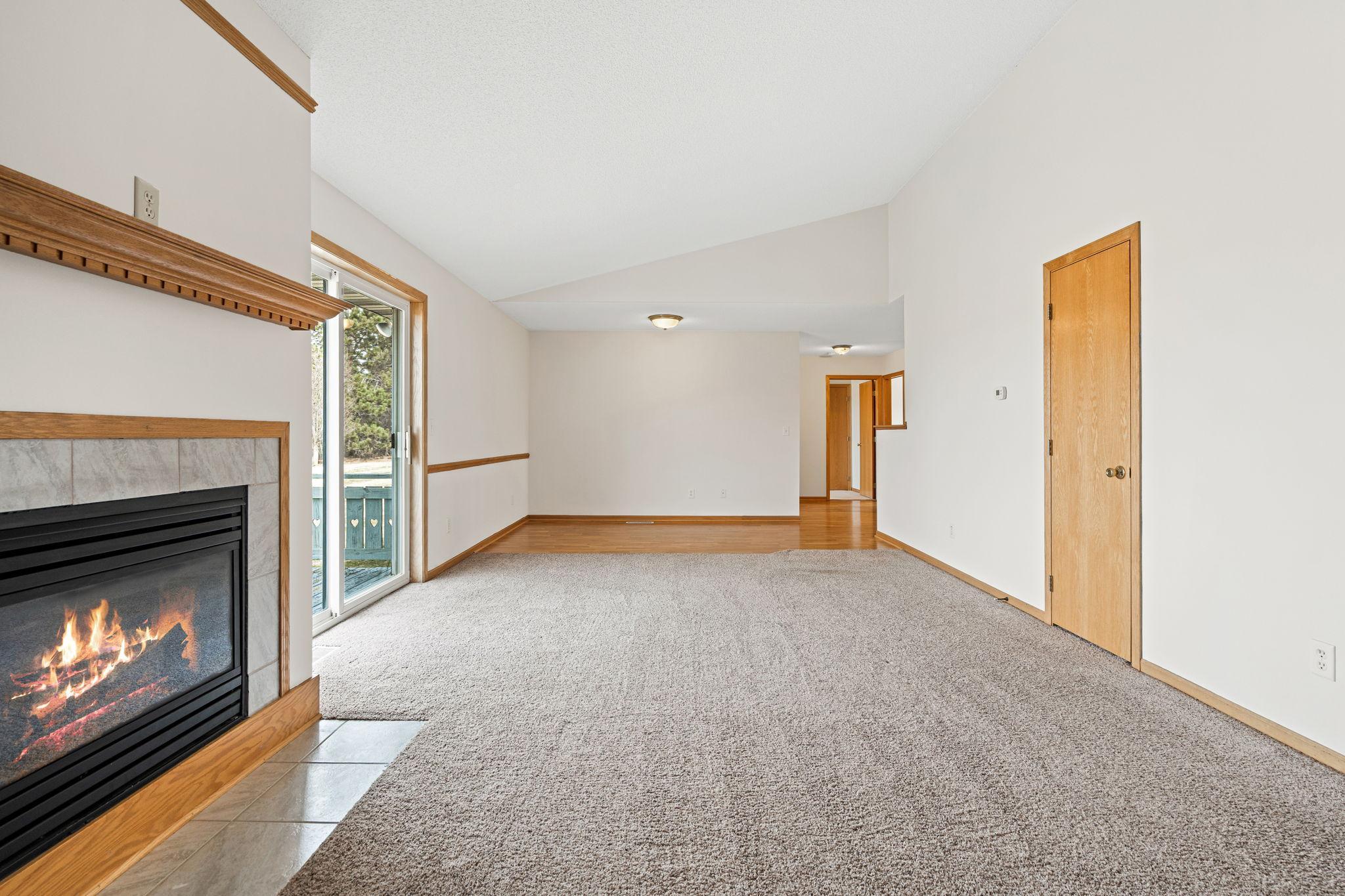 905 West Ridge Court New Richmond, WI 54017 - Photo 11 of 32