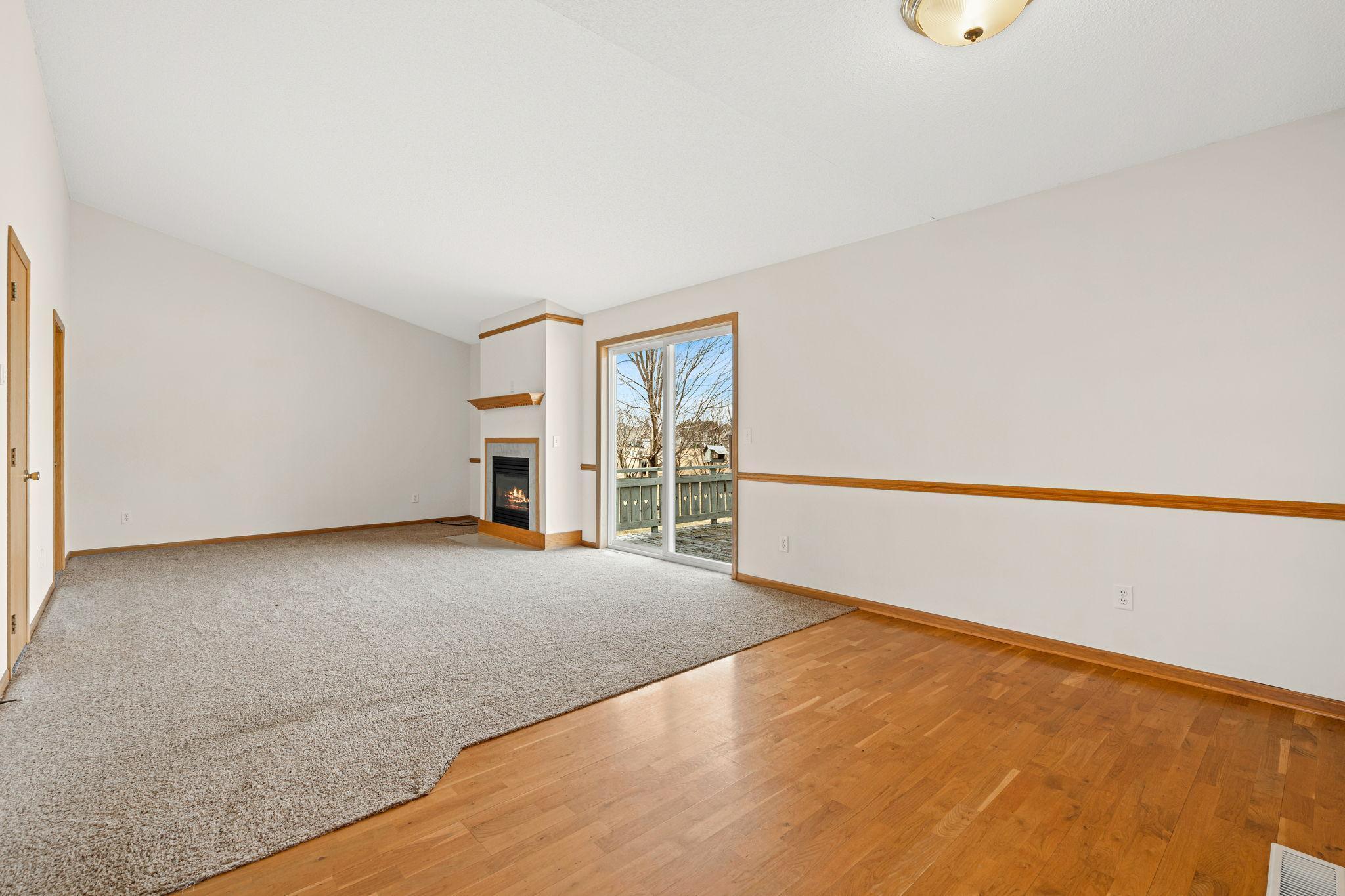 905 West Ridge Court New Richmond, WI 54017 - Photo 8 of 32