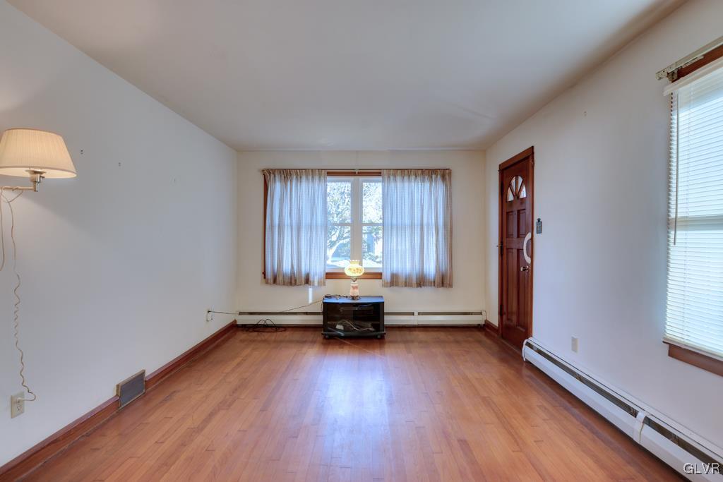 531 Center Street Slatington, PA 18080 - Photo 3 of 19 Gallery Image 3