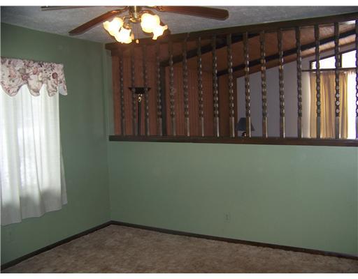 104 Garing Road Chicora, PA 16025 - Photo 8 of 15 Dining Room.