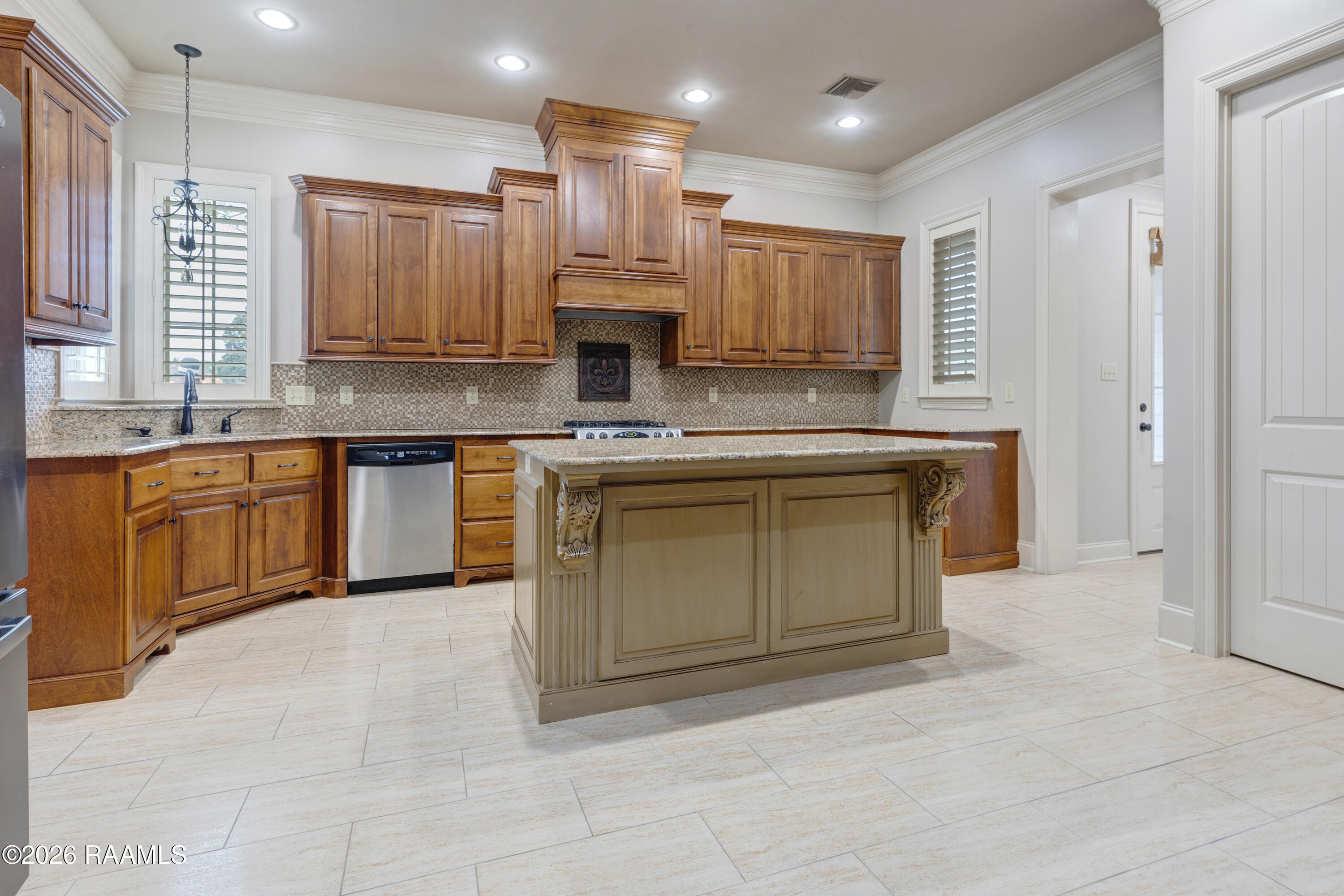 100 Andrew's Corner Lafayette, LA 70508 - Photo 6 of 23