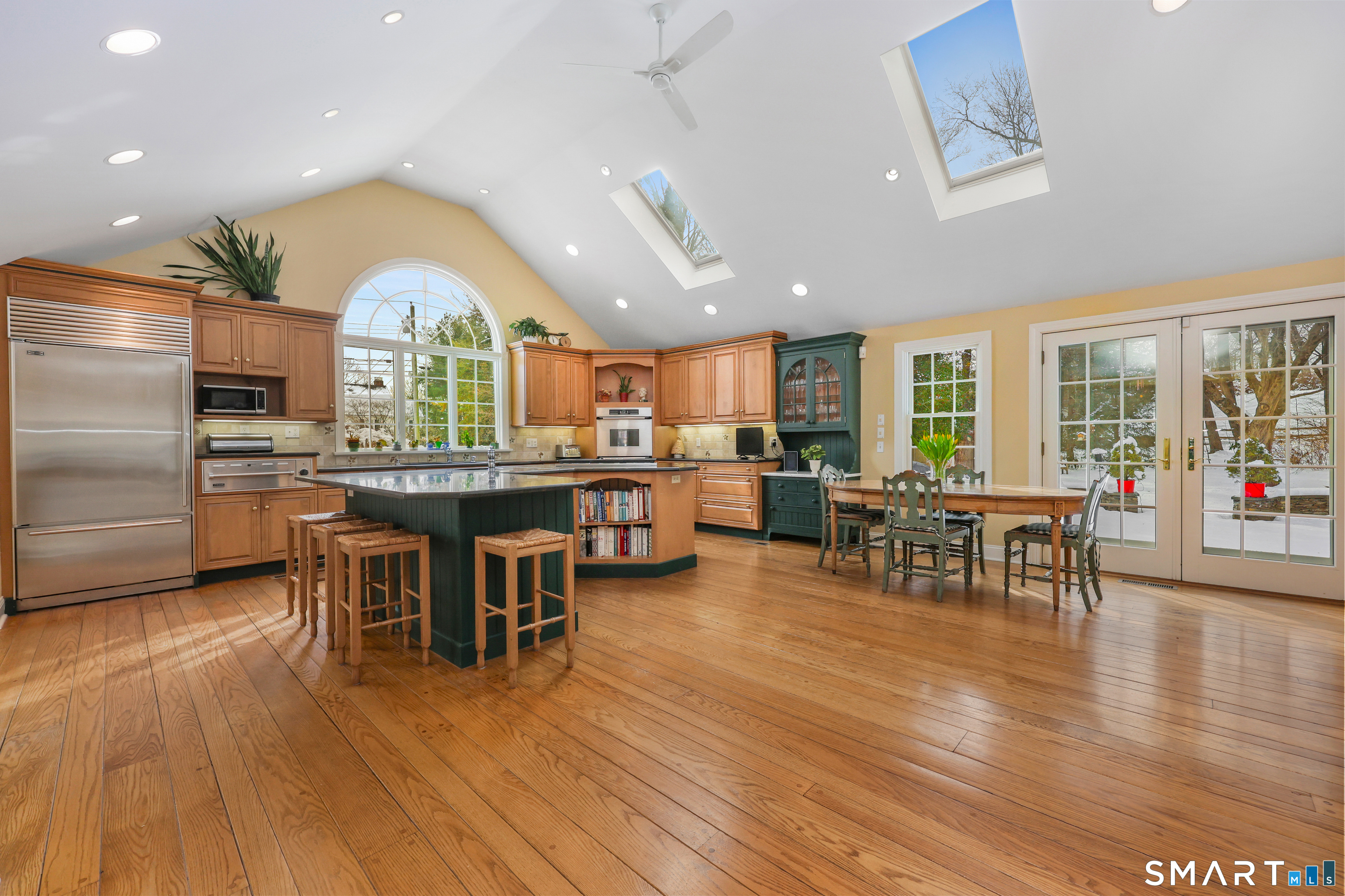 12 Ridgeway Road Easton, CT 06612 - Photo 6 of 38