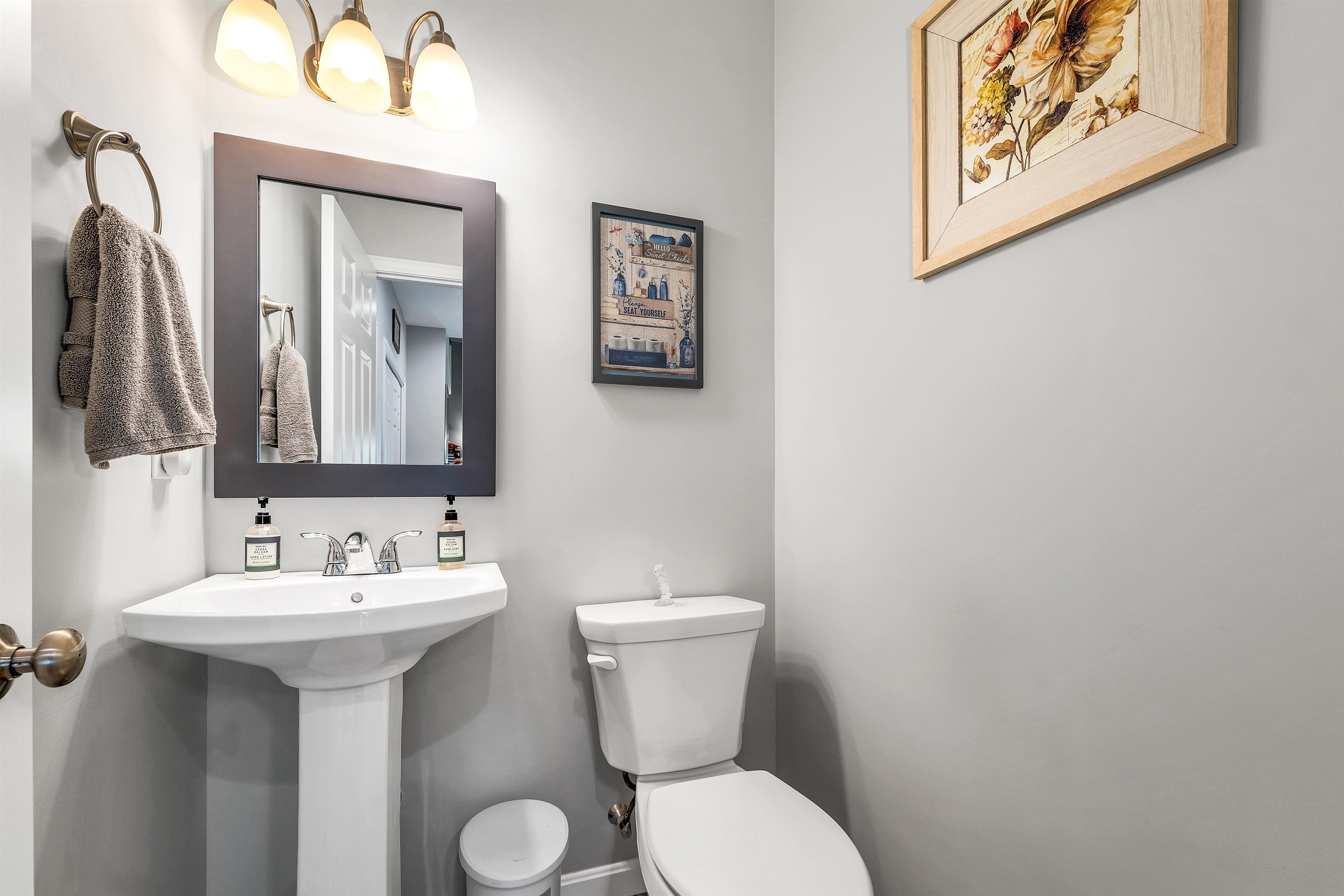 302 Flanders Road Henniker, NH 03242 - Photo 15 of 58