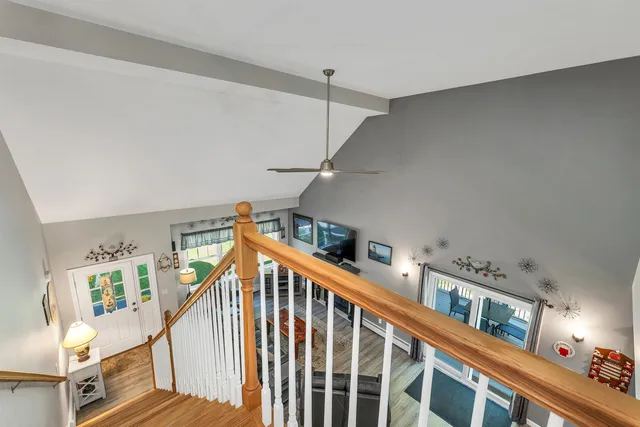 $689,500 | 302 Flanders Road, Henniker, NH 03242