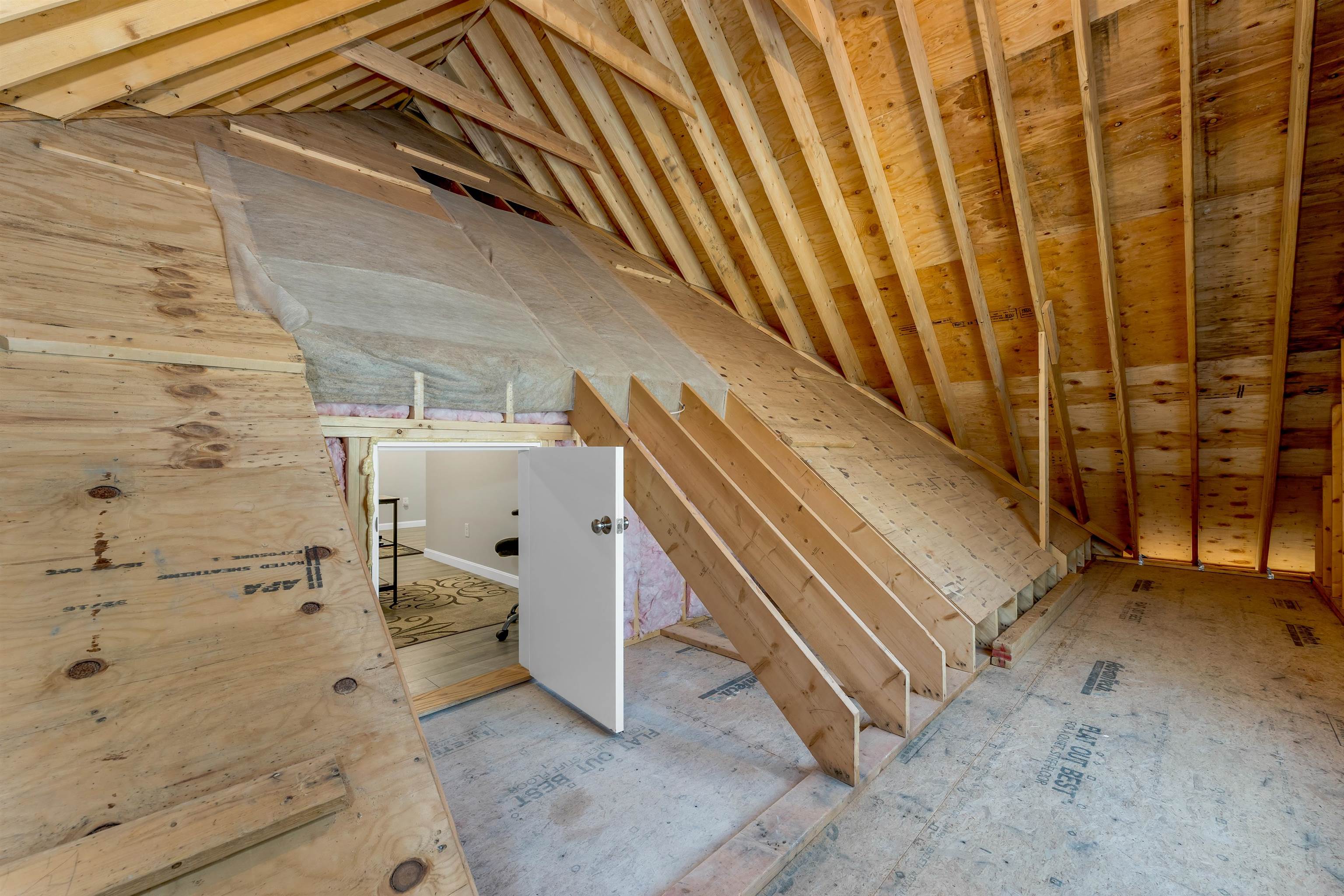 302 Flanders Road Henniker, NH 03242 - Photo 34 of 58