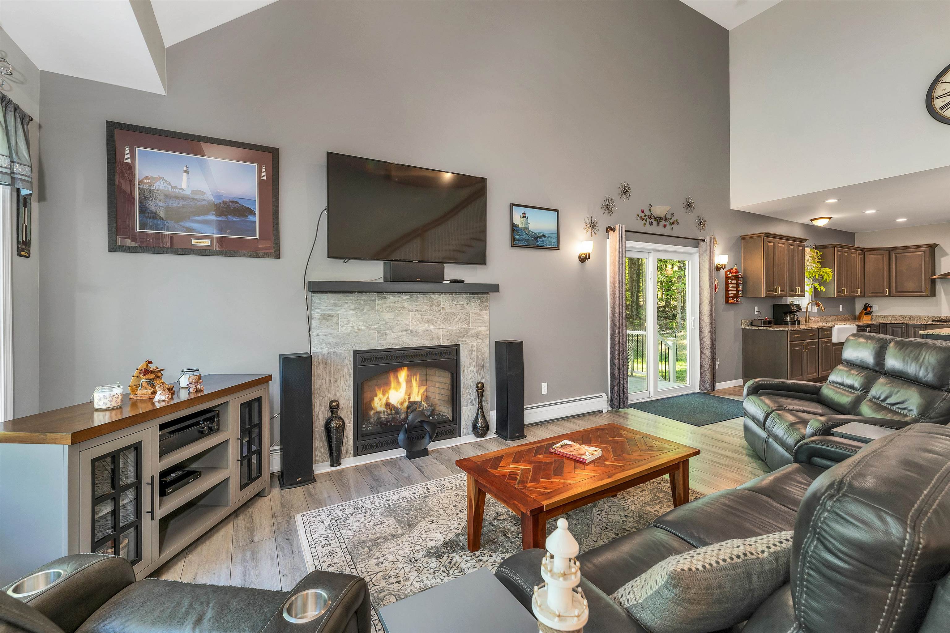 302 Flanders Road Henniker, NH 03242 - Photo 5 of 58