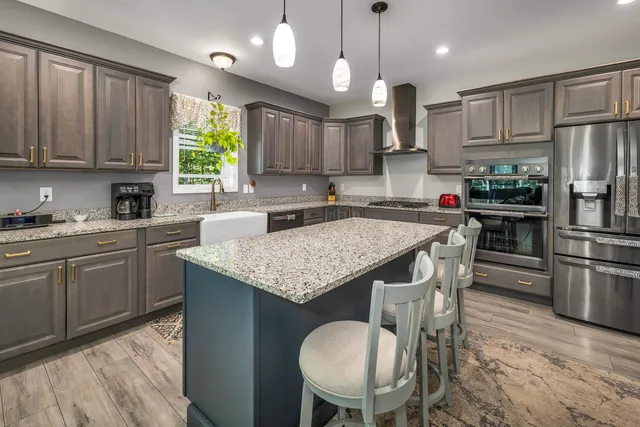 $689,500 | 302 Flanders Road, Henniker, NH 03242