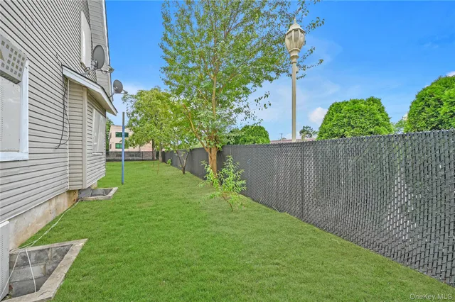 $529,900 | 20 East Roosevelt Avenue, Roosevelt, NY 11575