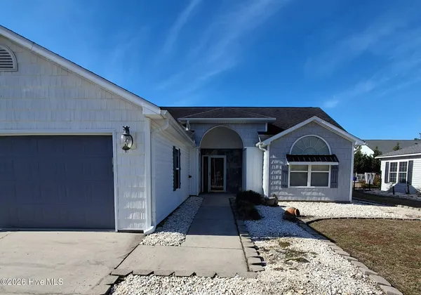 $2,000 | 1584 Eyota Drive Southwest, Ocean Isle Beach, NC 28469