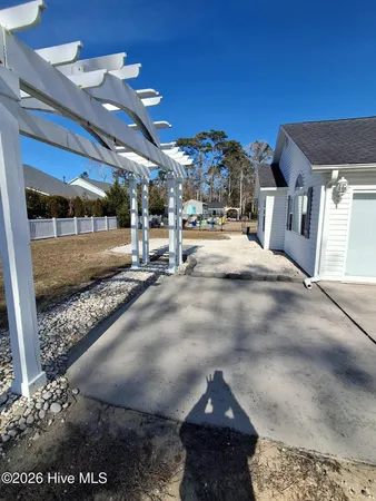 $2,000 | 1584 Eyota Drive Southwest, Ocean Isle Beach, NC 28469