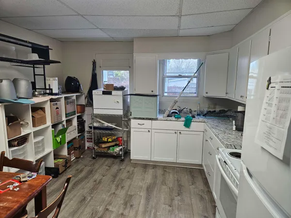$2,400 | 12 New York Street, Unit 1, Dover, NH 03820