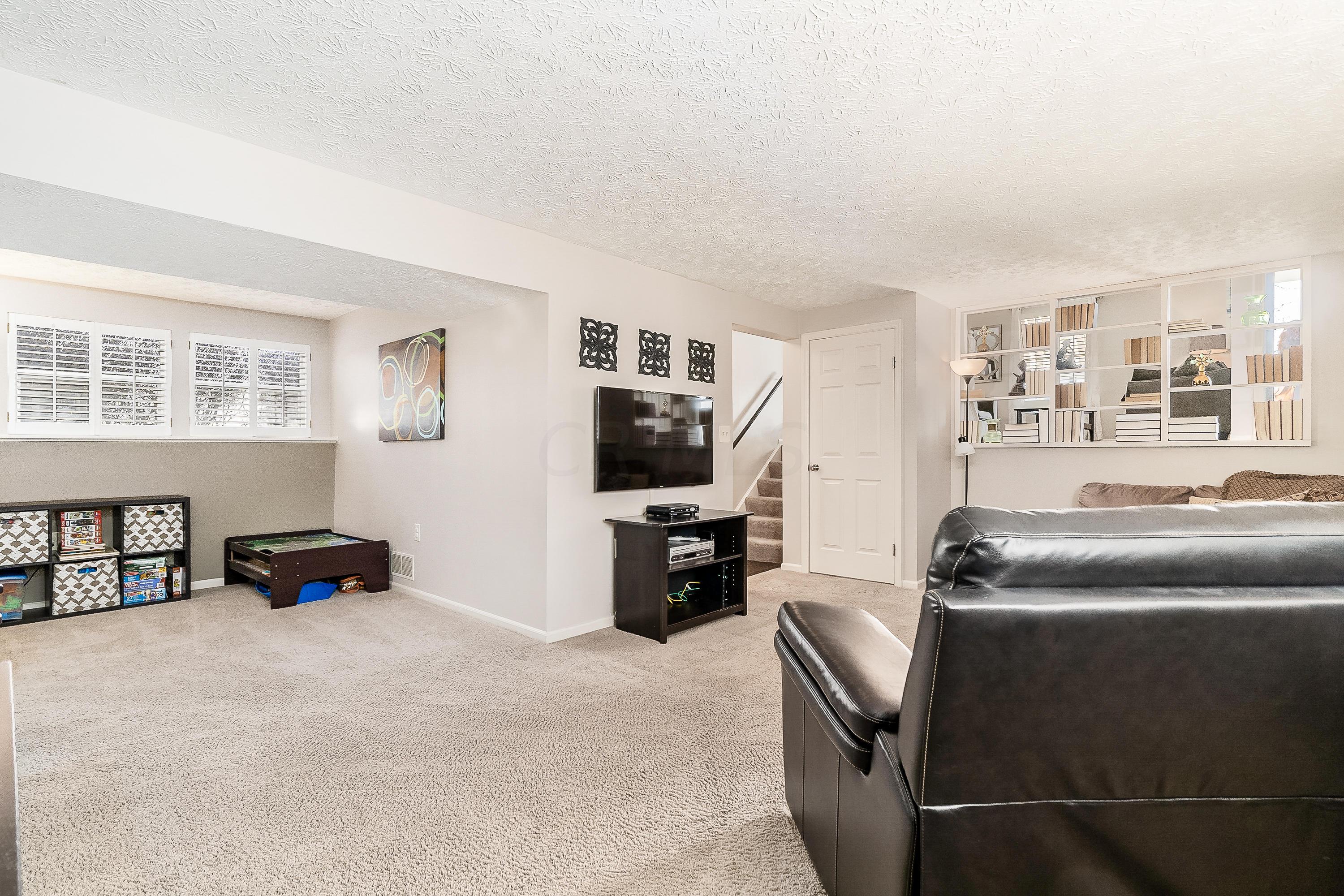 2062 Smokymill Road Dublin, OH 43016 - Photo 14 of 35 Gallery Image 14