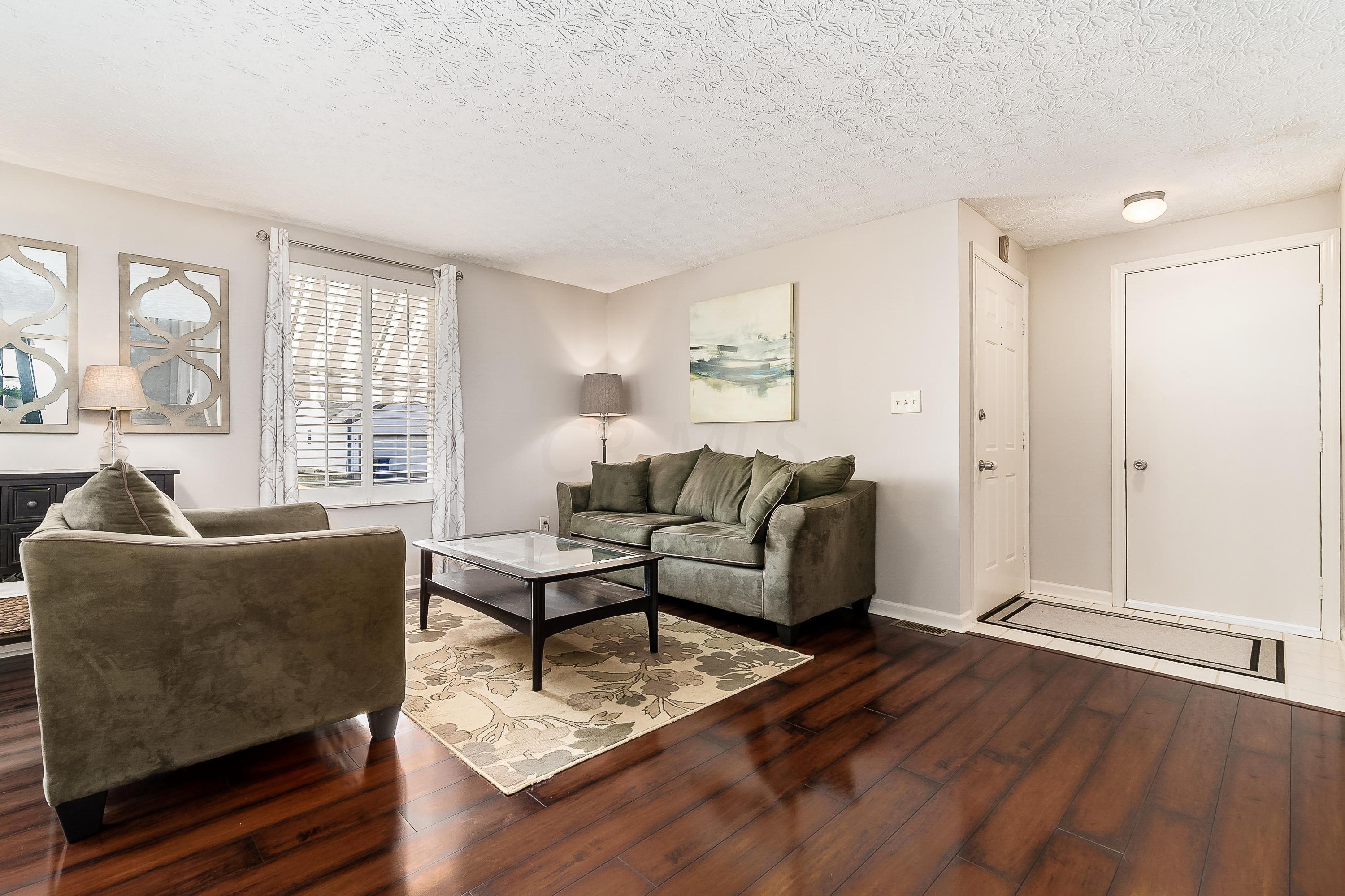 2062 Smokymill Road Dublin, OH 43016 - Photo 3 of 35 Gallery Image 3