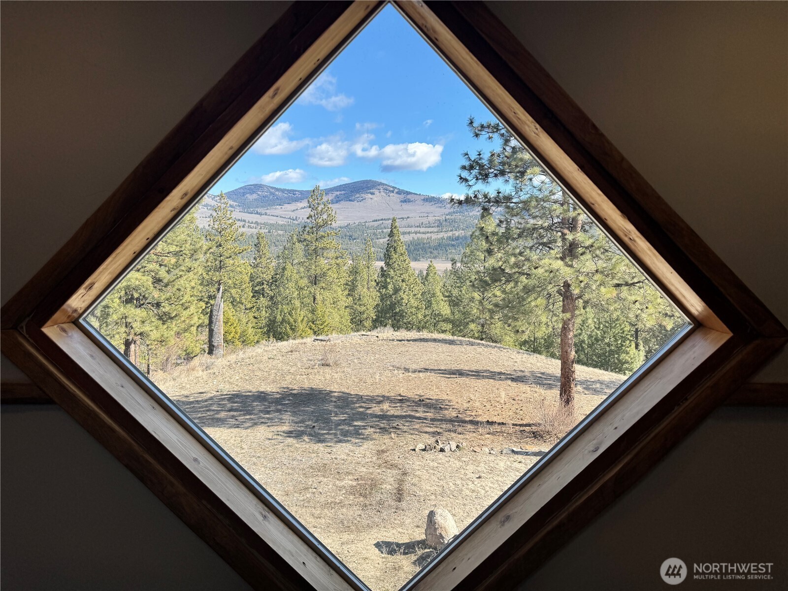 79 Bench Creek Road Tonasket, WA 98855 - Photo 2 of 20