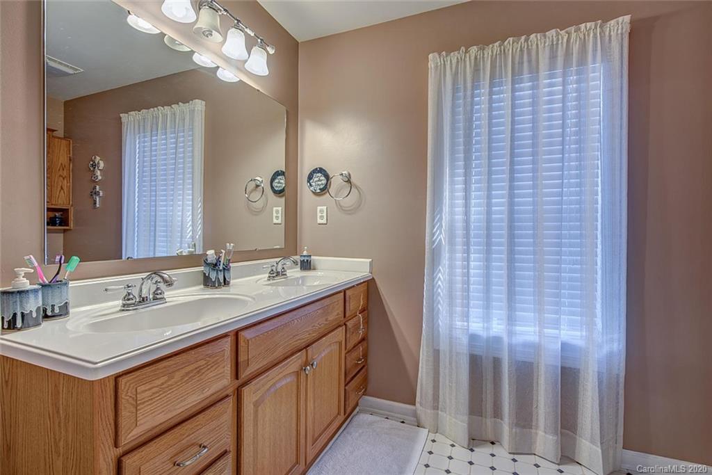 243 Gaither Road Belmont, NC 28012 - Photo 17 of 24 Gallery Image 17