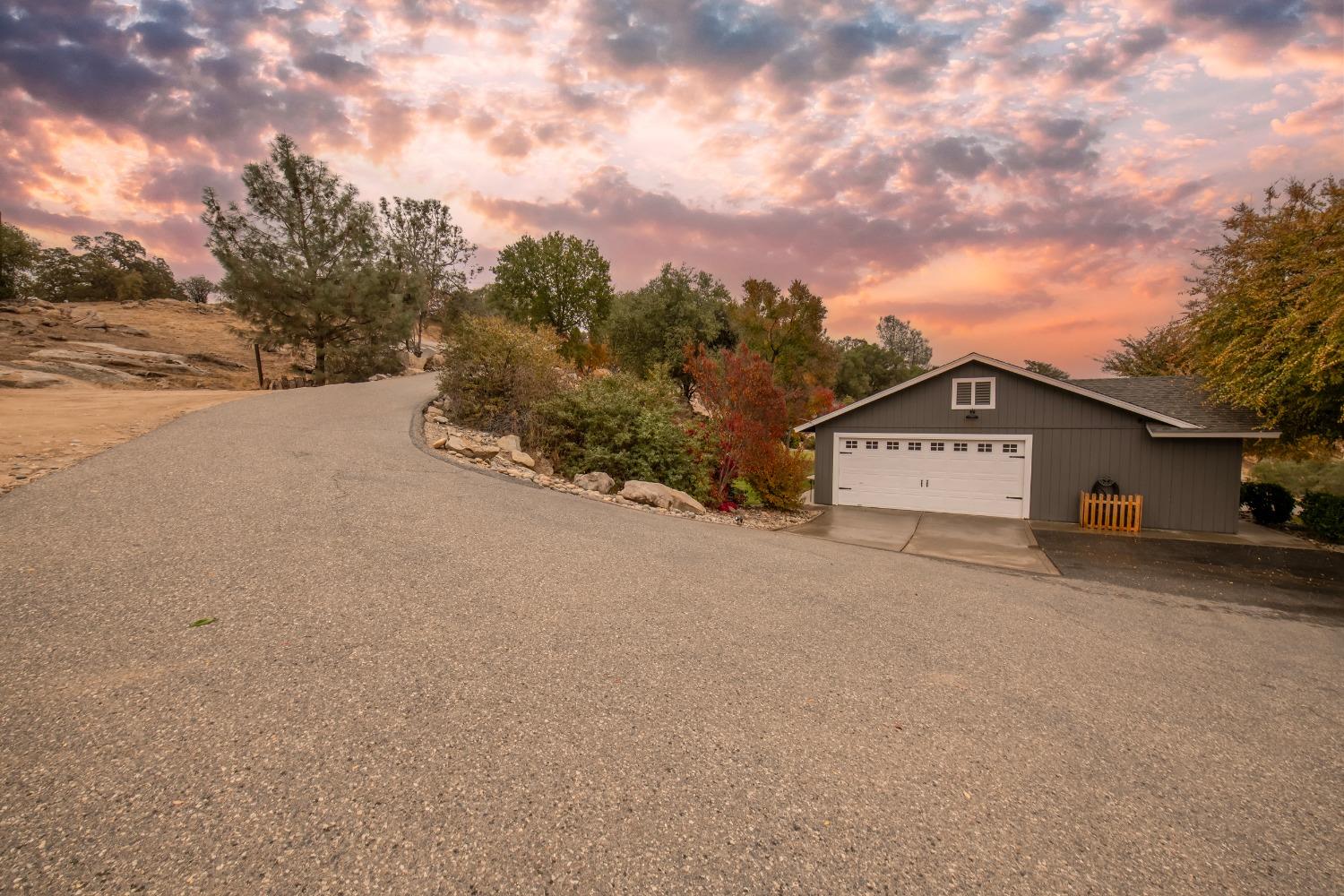 25390 White Thorne Road Clovis, CA 93619 - Photo 47 of 50