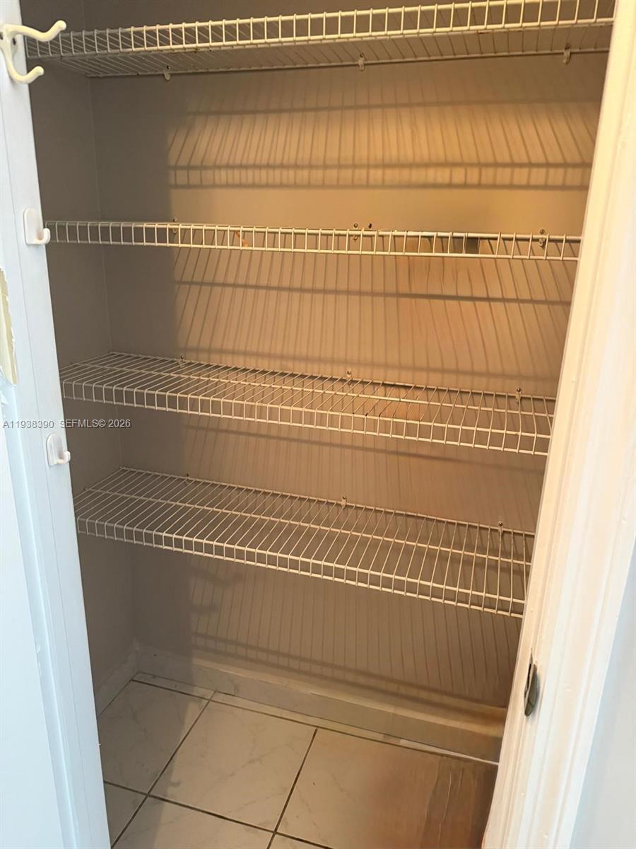 2912 Southwest 38th Court, Unit 2912 Miami, FL 33134 - Photo 9 of 21