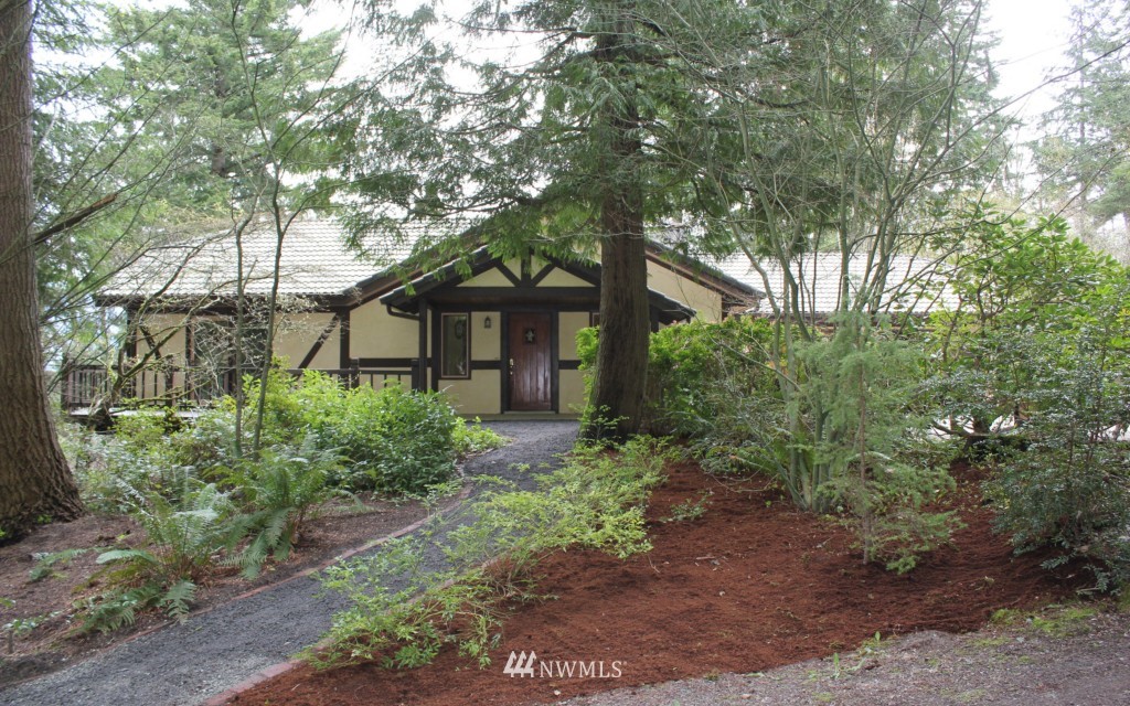16372 Mountain View Road Mount Vernon, WA 98274 - Photo 1 of 15 Gallery Image 1