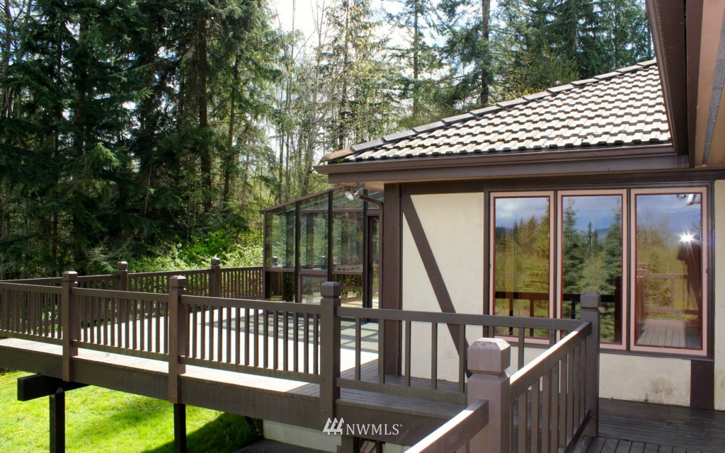 16372 Mountain View Road Mount Vernon, WA 98274 - Photo 14 of 15 Gallery Image 14
