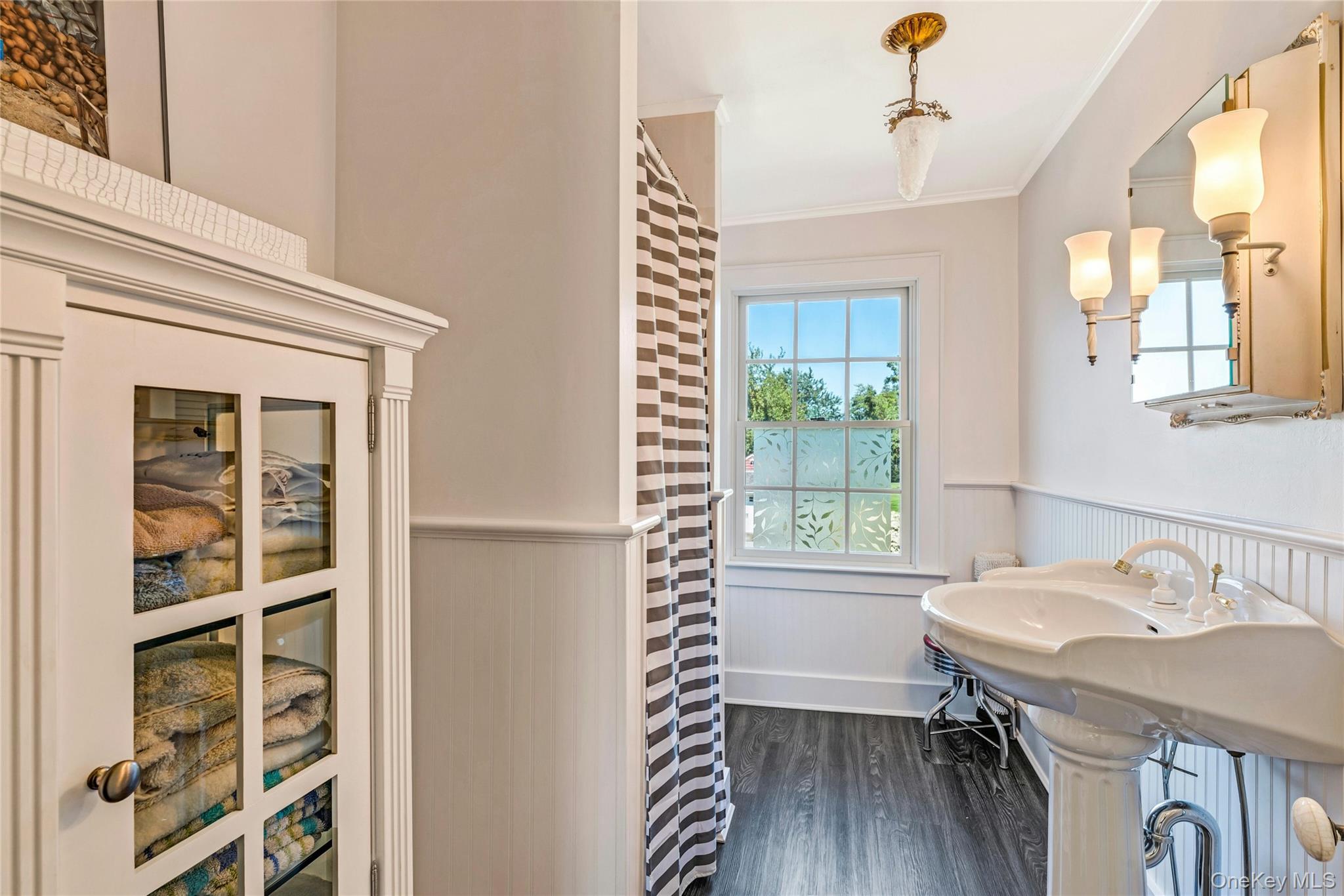 15405 Main Road Mattituck, NY 11952 - Photo 14 of 27