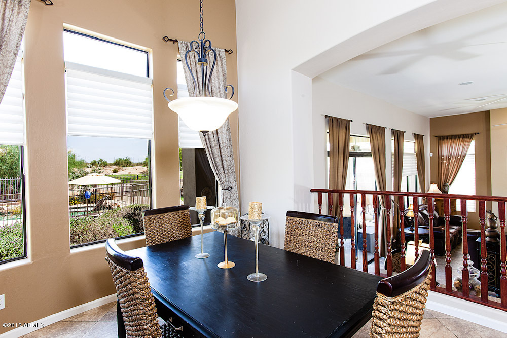 5240 East Hashknife Road Phoenix, AZ 85054 - Photo 9 of 32 Eat In Kitchen