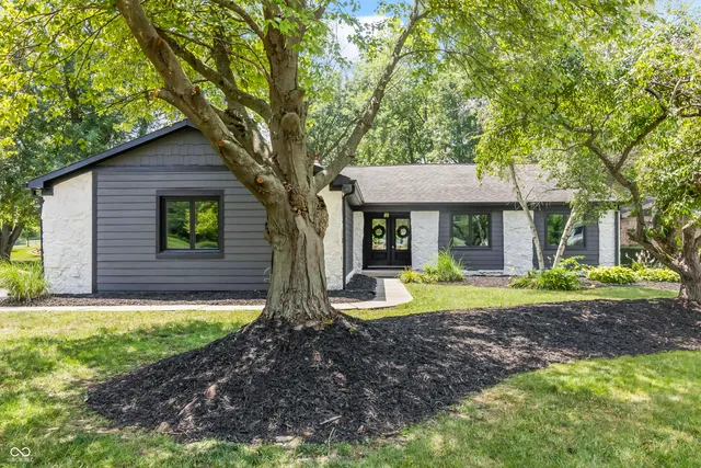 $775,000 | 10924 Thunderbird Drive, Carmel, IN 46032