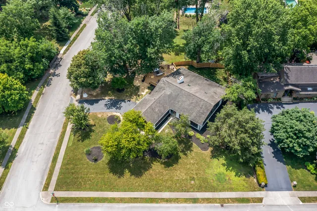 $775,000 | 10924 Thunderbird Drive, Carmel, IN 46032